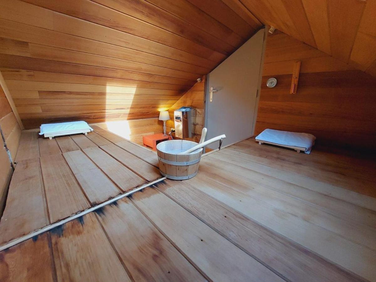 Le Nid D'ange Bed & Breakfast *